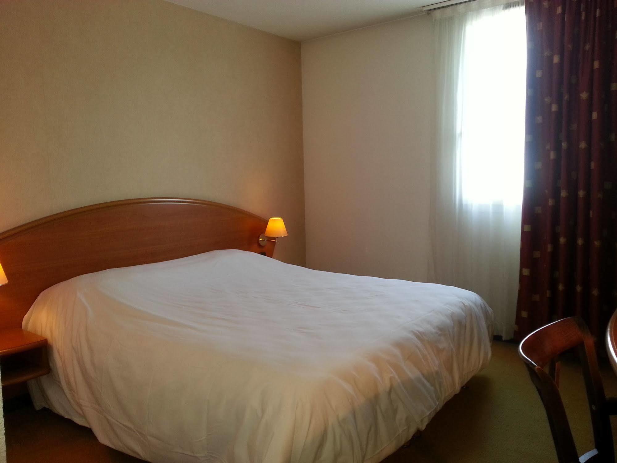 Ibis Styles Crolles Grenoble A41 Ξενοδοχείο Εξωτερικό φωτογραφία